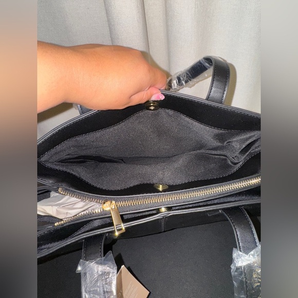 JustFab Black Shoulder Purse Bag - Picture 4 of 4